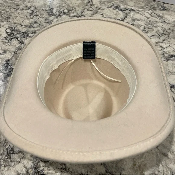 Ivory Western Hat with Silver Concho Band,Polyester Cotton blend, adjustable - Picture 8 of 14